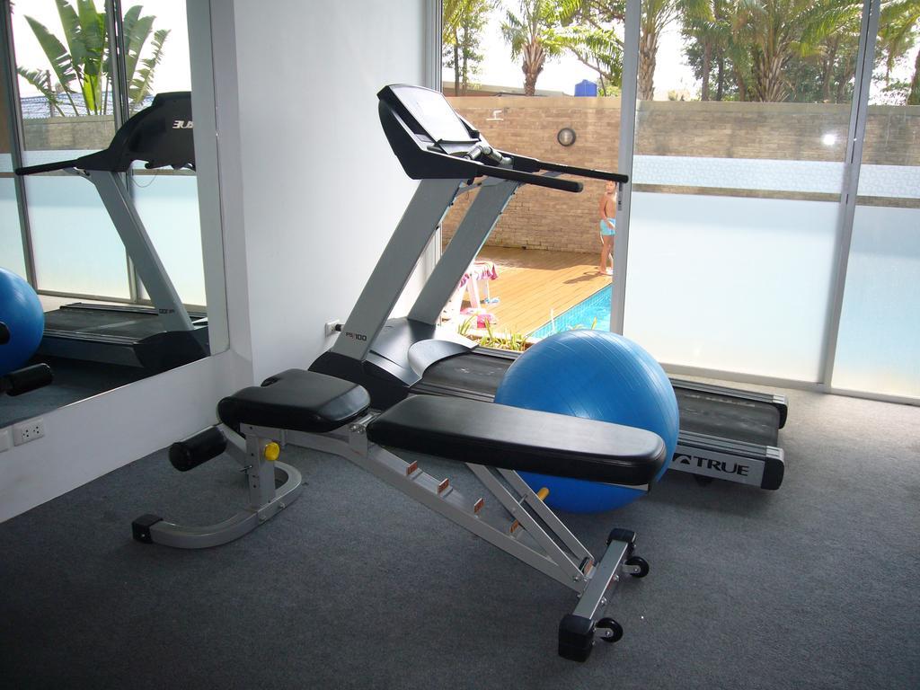 Chic Condominium Unit A303, A306, A307, A308, A406 Karon المظهر الخارجي الصورة