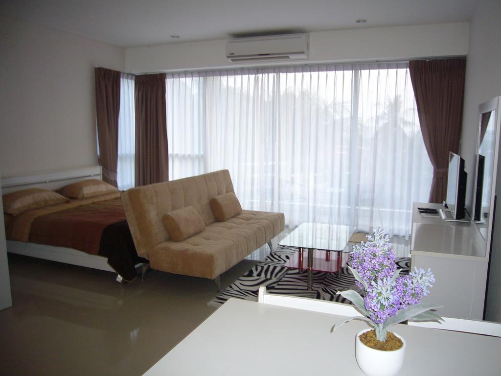 Chic Condominium Unit A303, A306, A307, A308, A406 Karon المظهر الخارجي الصورة