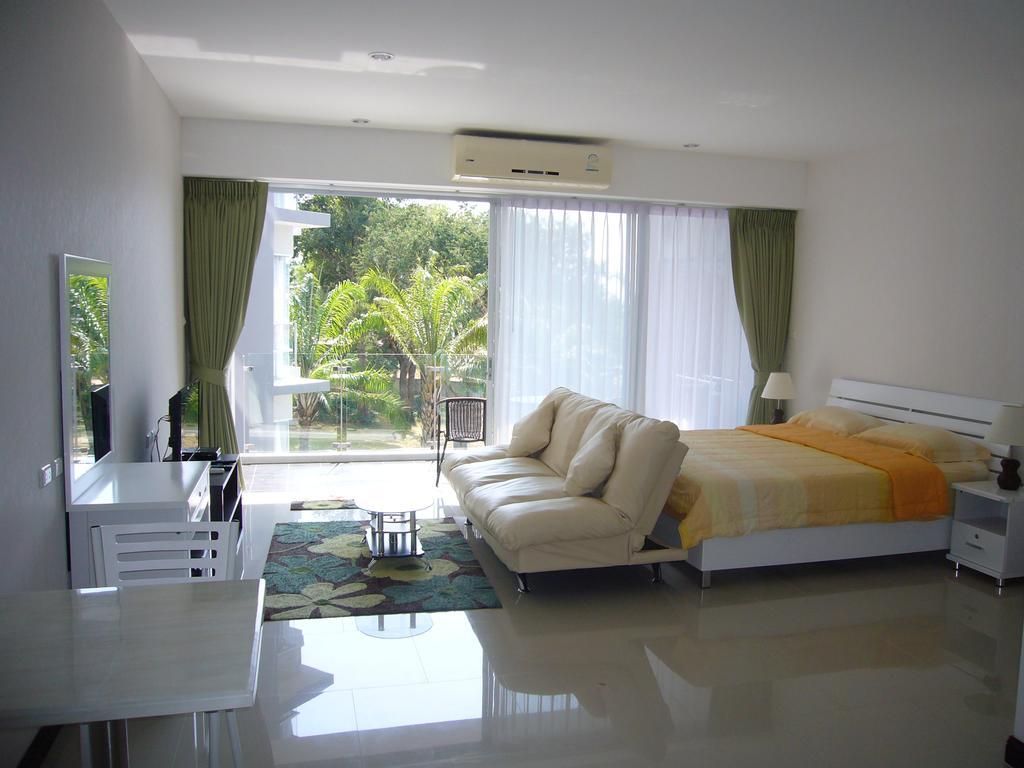 Chic Condominium Unit A303, A306, A307, A308, A406 Karon المظهر الخارجي الصورة